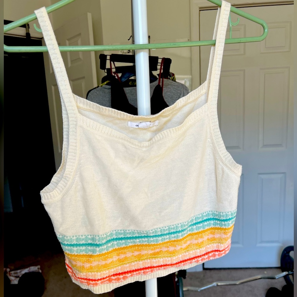 (2) O’Neil Crop Tops!